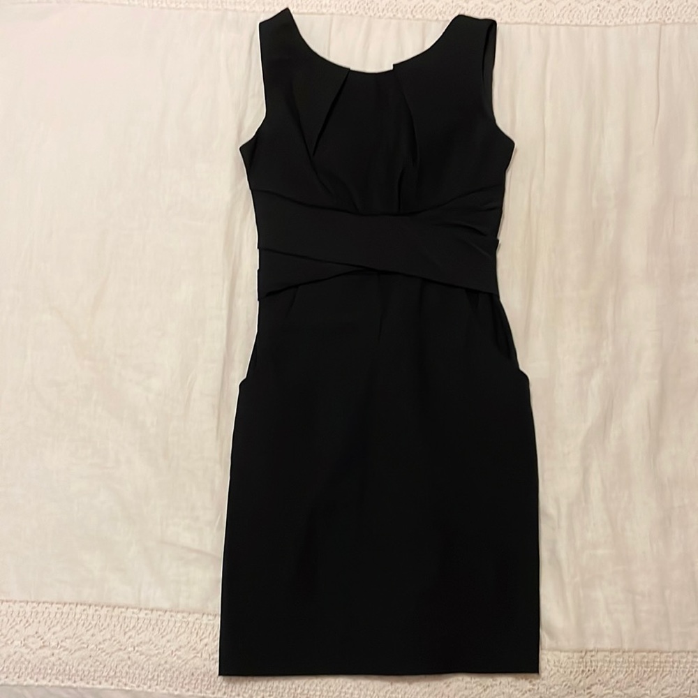 Black Sleeveless Bodycon Dress